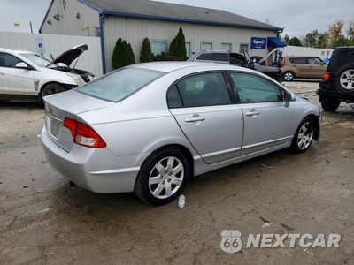 Trzecie zdjęcie samochodu z tyłu: 2010 HONDA CIVIC LX VIN:2HGFA1F5XAH548506 - miniatura