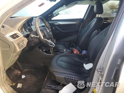 Zdjęcie 7 z 13 samochodu: 2016 BMW X1 XDRIVE28I VIN:WBXHT3C36GP883561 - miniatura