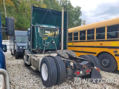 Drugie zdjęcie samochodu z przodu: 2018 MACK CXU612 SEMI TRUCK VIN:1M1AW01X2JM010666 - miniatura