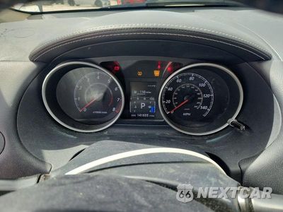 Zdjęcie 9 z 13 samochodu: 2010 MITSUBISHI OUTLANDER GT VIN:JA4JT5AX8AZ009217 - miniatura