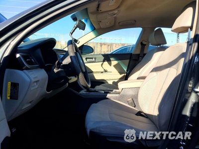 Zdjęcie 7 z 12 samochodu: 2016 KIA OPTIMA LX VIN:KNAGT4L32G5072847 - miniatura