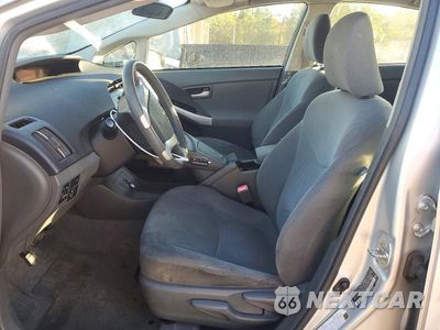 Zdjęcie 7 z 12 samochodu: 2010 TOYOTA PRIUS III VIN:JTDKN3DU3A0088245 - miniatura