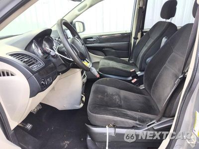 Zdjęcie 7 z 13 samochodu: 2019 DODGE GRAND CARAVAN SE VIN:2C4RDGBG1KR654593 - miniatura