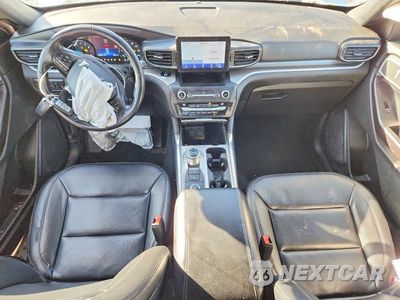 Zdjęcie 8 z 13 samochodu: 2020 FORD EXPLORER XLT VIN:1FMSK8DH1LGB27705 - miniatura