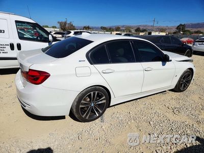 Trzecie zdjęcie samochodu z tyłu: 2018 BMW 330E VIN:WBA8E1C55JA167612 - miniatura