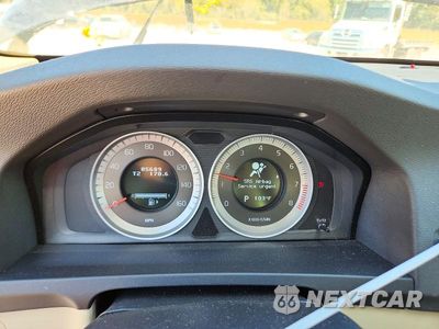 Zdjęcie 9 z 12 samochodu: 2012 VOLVO S60 T5 VIN:YV1622FS6C2108862 - miniatura