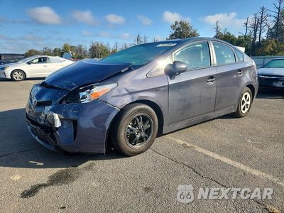 2015 TOYOTA PRIUS TWO JTDKN3DU8F0449461 - główne zdjęcie licytacji z USA - miniatura