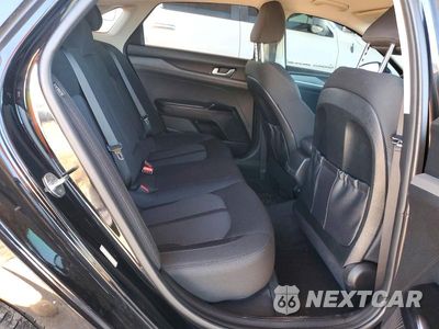 Zdjęcie 10 z 13 samochodu: 2022 KIA K5 LXS VIN:5XXG14J21NG088792 - miniatura