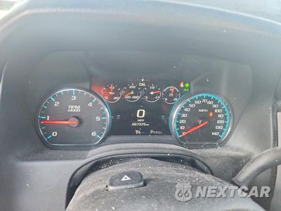 Zdjęcie 9 z 13 samochodu: 2017 CHEVROLET TAHOE C1500 LT VIN:1GNSCBKC8HR381968 - miniatura