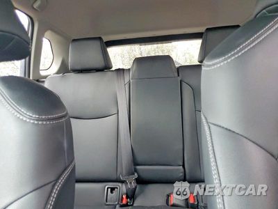 Zdjęcie 10 z 13 samochodu: 2026 TOYOTA COROLLA CROSS XLE VIN:7MUEAABG5TV183471 - miniatura