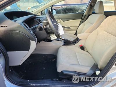 Zdjęcie 7 z 12 samochodu: 2015 HONDA CIVIC LX VIN:19XFB2F59FE104697 - miniatura