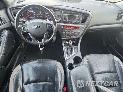 Zdjęcie 8 z 12 samochodu: 2013 KIA OPTIMA SX VIN:5XXGR4A62DG182447 - miniatura