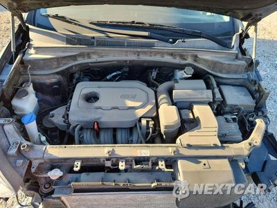 Zdjęcie 11 z 13 samochodu: 2017 HYUNDAI SANTA FE SPORT 2.4L VIN:5NMZUDLB3HH037698 - miniatura