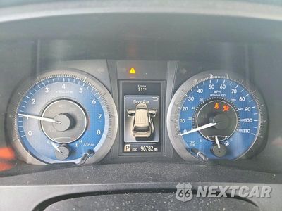 Zdjęcie 9 z 13 samochodu: 2017 TOYOTA SIENNA XLE 8-PASSENGER VIN:5TDYZ3DC2HS883672 - miniatura