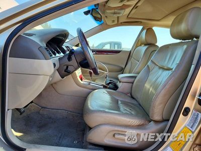 Zdjęcie 7 z 12 samochodu: 2002 LEXUS ES 300 VIN:JTHBF30G820059482 - miniatura
