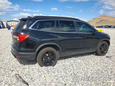 Trzecie zdjęcie samochodu z tyłu: 2021 HONDA PILOT SE VIN:5FNYF5H29MB004365 - miniatura