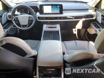 Zdjęcie 8 z 14 samochodu: 2025 LINCOLN AVIATOR RESERVE VIN:5LM5J7XC7SGL28062 - miniatura