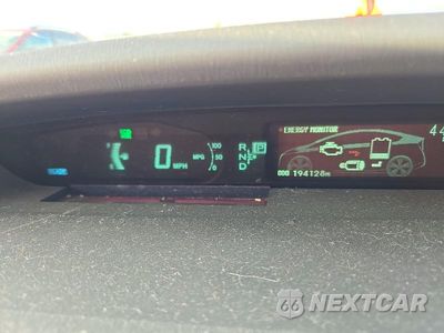 Zdjęcie 9 z 13 samochodu: 2010 TOYOTA PRIUS III VIN:JTDKN3DU9A0138405 - miniatura
