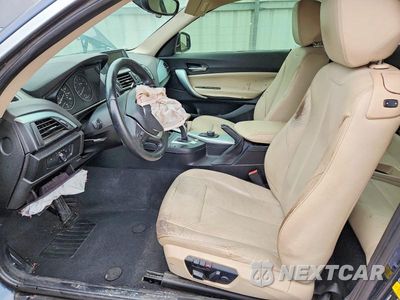 Zdjęcie 7 z 12 samochodu: 2015 BMW 228 I VIN:WBA1F5C51FV257698 - miniatura