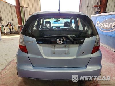 Zdjęcie 6 z 13 samochodu: 2010 HONDA FIT VIN:JHMGE8H20AC016444 - miniatura