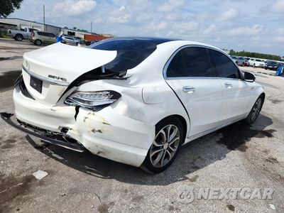 Trzecie zdjęcie samochodu z tyłu: 2016 MERCEDES-BENZ C 300 VIN:55SWF4JB3GU120207 - miniatura