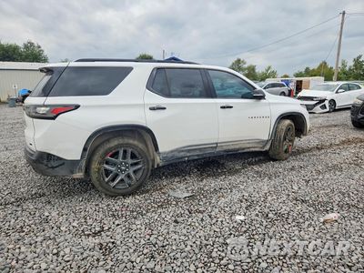 Trzecie zdjęcie samochodu z tyłu: 2019 CHEVROLET TRAVERSE PREMIER VIN:1GNEVKKW8KJ215019 - miniatura