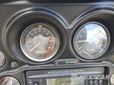 Zdjęcie 7 z 9 samochodu: 2010 HARLEY-DAVIDSON FLHTCU VIN:1HD1FC416AB607533 - miniatura