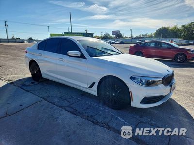Czwarte zdjęcie samochodu z boku: 2019 BMW 540 I VIN:WBAJE5C52KG919435 - miniatura