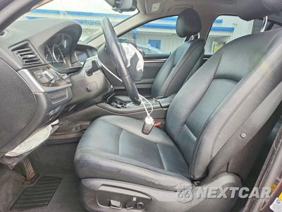 Zdjęcie 7 z 12 samochodu: 2015 BMW 535 I VIN:WBA5B1C51FG127463 - miniatura