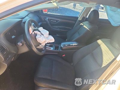 Zdjęcie 8 z 13 samochodu: 2017 NISSAN ALTIMA 2.5 S VIN:1N4AL3AP9HN330832 - miniatura