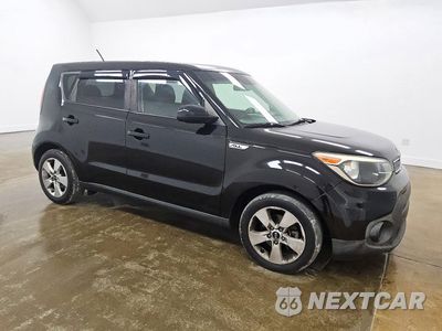 Czwarte zdjęcie samochodu z boku: 2019 KIA SOUL BASE VIN:KNDJN2A24K7909483 - miniatura