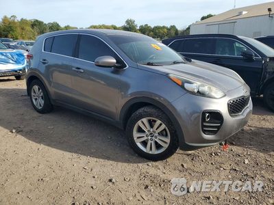 Czwarte zdjęcie samochodu z boku: 2017 KIA SPORTAGE LX VIN:KNDPMCACXH7177493 - miniatura