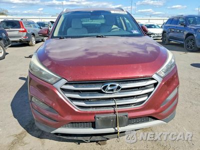 Piąte zdjęcie samochodu w środku: 2017 HYUNDAI TUCSON SPORT VIN:KM8J3CA26HU433531 - miniatura