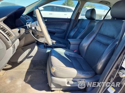 Zdjęcie 7 z 12 samochodu: 2007 HONDA ACCORD EX VIN:1HGCM66537A023351 - miniatura