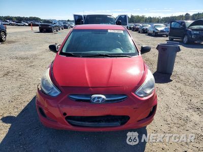 Piąte zdjęcie samochodu w środku: 2016 HYUNDAI ACCENT SE VIN:KMHCT5AE9GU278776 - miniatura