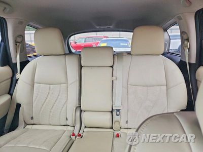 Zdjęcie 10 z 13 samochodu: 2017 INFINITI QX60 BASE VIN:5N1DL0MN3HC554783 - miniatura