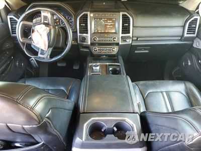 Zdjęcie 8 z 13 samochodu: 2019 FORD EXPEDITION PLATINUM VIN:1FMJU1LT5KEA14918 - miniatura