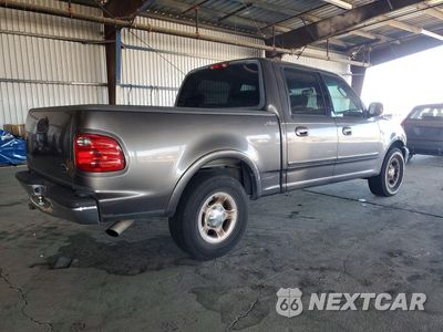 Trzecie zdjęcie samochodu z tyłu: 2003 FORD F150 SUPERCREW VIN:1FTRW07693KA67205 - miniatura