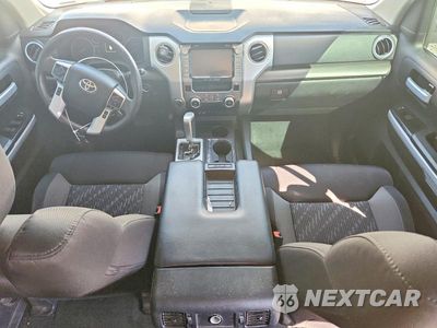 Zdjęcie 8 z 12 samochodu: 2021 TOYOTA TUNDRA SR5 VIN:5TFDY5F19MX999867 - miniatura