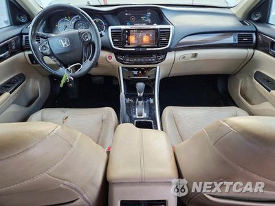 Zdjęcie 8 z 12 samochodu: 2016 HONDA ACCORD EXL VIN:1HGCR2F86GA036650 - miniatura