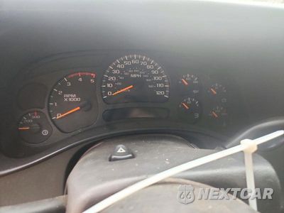 Zdjęcie 9 z 13 samochodu: 2005 GMC NEW SIERRA K3500 VIN:1GDJK34295E182492 - miniatura