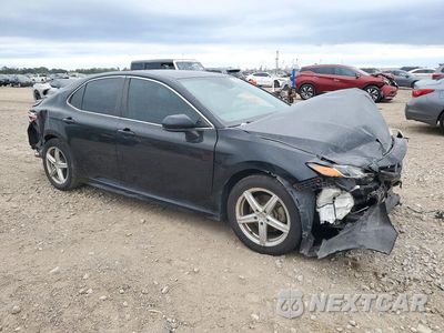 Czwarte zdjęcie samochodu z boku: 2020 TOYOTA CAMRY SE VIN:4T1G11AK3LU374628 - miniatura