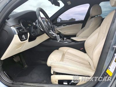 Zdjęcie 7 z 13 samochodu: 2019 BMW 540 XI VIN:WBAJE7C50KWW02190 - miniatura