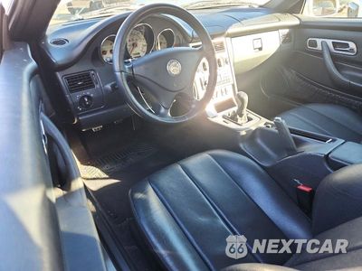 Zdjęcie 8 z 12 samochodu: 2003 MERCEDES-BENZ SLK 230 KOMPRESSOR VIN:WDBKK49F83F277674 - miniatura
