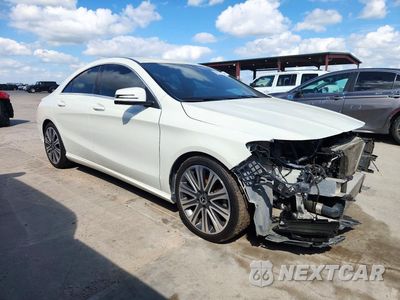 Czwarte zdjęcie samochodu z boku: 2018 MERCEDES-BENZ CLA 250 VIN:WDDSJ4EB5JN614558 - miniatura
