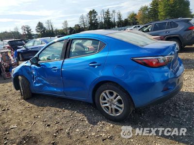 Drugie zdjęcie samochodu z przodu: 2017 TOYOTA YARIS IA BASE VIN:3MYDLBYVXHY162743 - miniatura