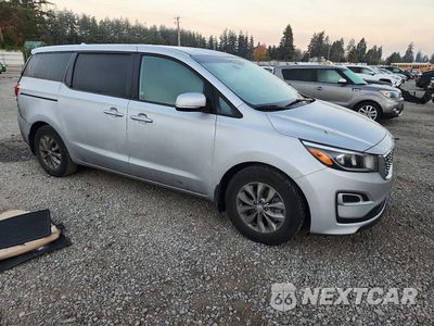 Czwarte zdjęcie samochodu z boku: 2019 KIA SEDONA LX VIN:KNDMB5C14K6550833 - miniatura