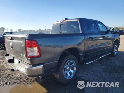Trzecie zdjęcie samochodu z tyłu: 2019 RAM 1500 BIG HORN/LONE STAR VIN:1C6RRFFG9KN647482 - miniatura