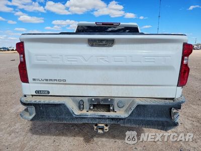 Zdjęcie 6 z 12 samochodu: 2026 CHEVROLET SILVERADO K1500 VIN:3GCUKAED2TG373909 - miniatura