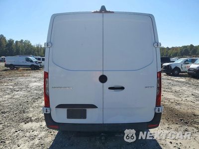 Zdjęcie 6 z 13 samochodu: 2019 MERCEDES-BENZ SPRINTER 1500/2500 VIN:WD4PE7ED5KT015203 - miniatura